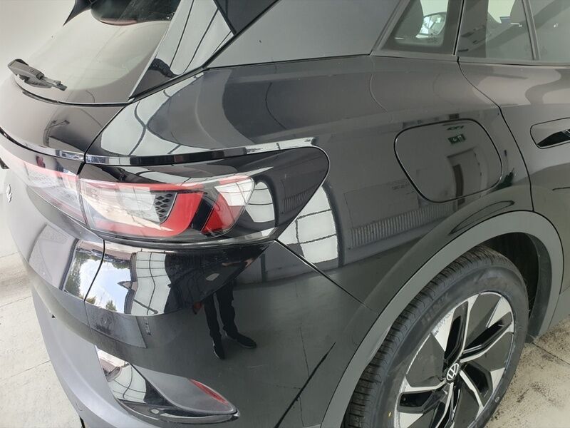 More views of Volkswagen ID.4