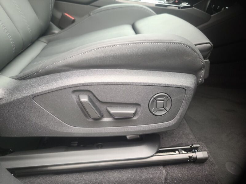 More views of Audi Q6 e-tron