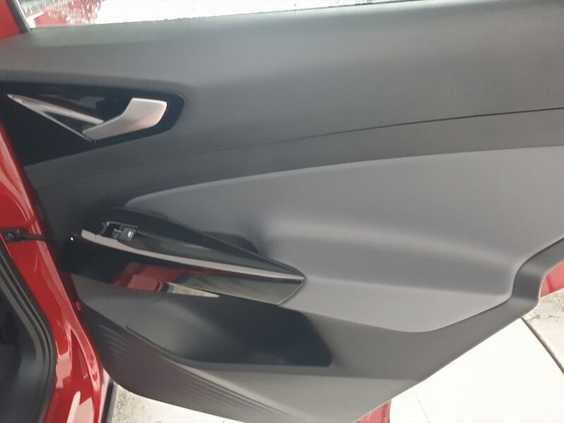 More views of Volkswagen ID.4