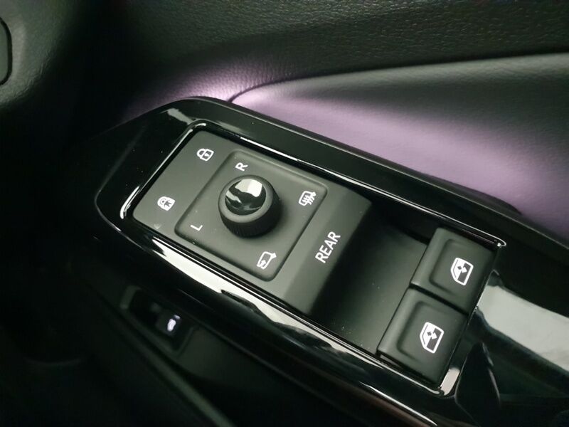 More views of Volkswagen ID.4