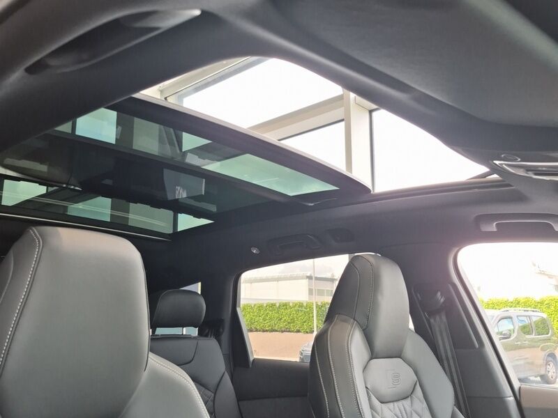 More views of Audi Q7