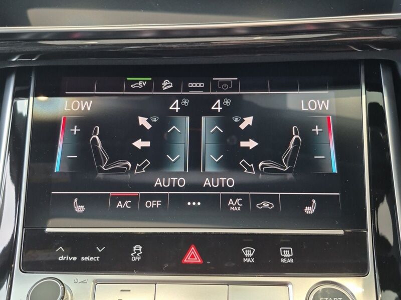 More views of Audi Q7