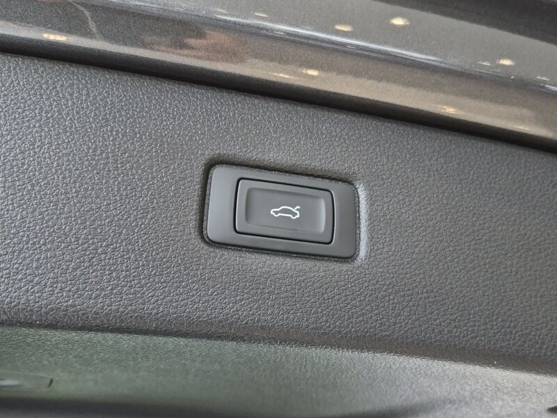 More views of Audi Q7