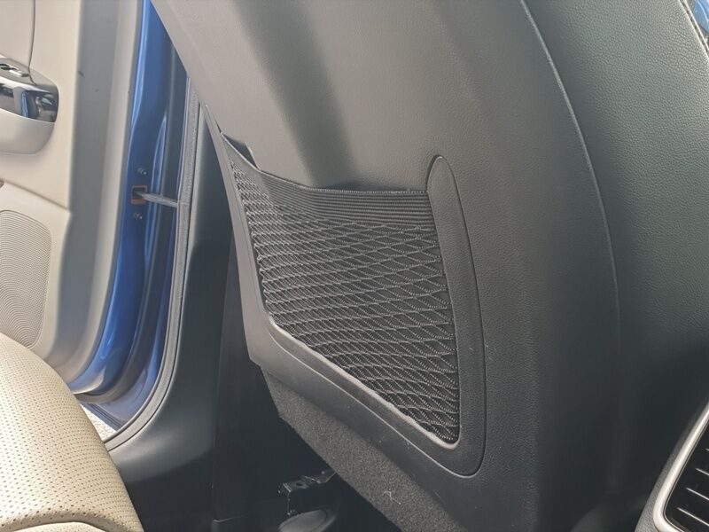 More views of Kia Sportage