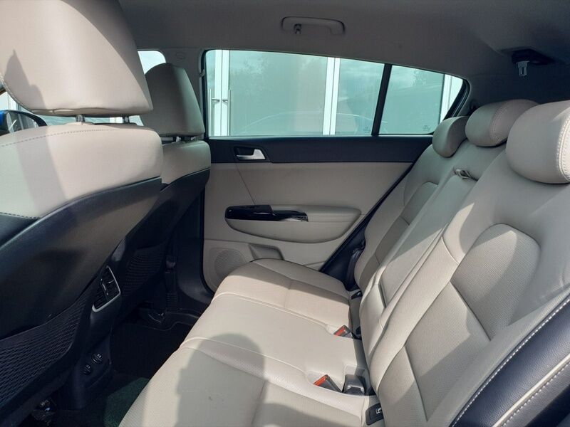 More views of Kia Sportage