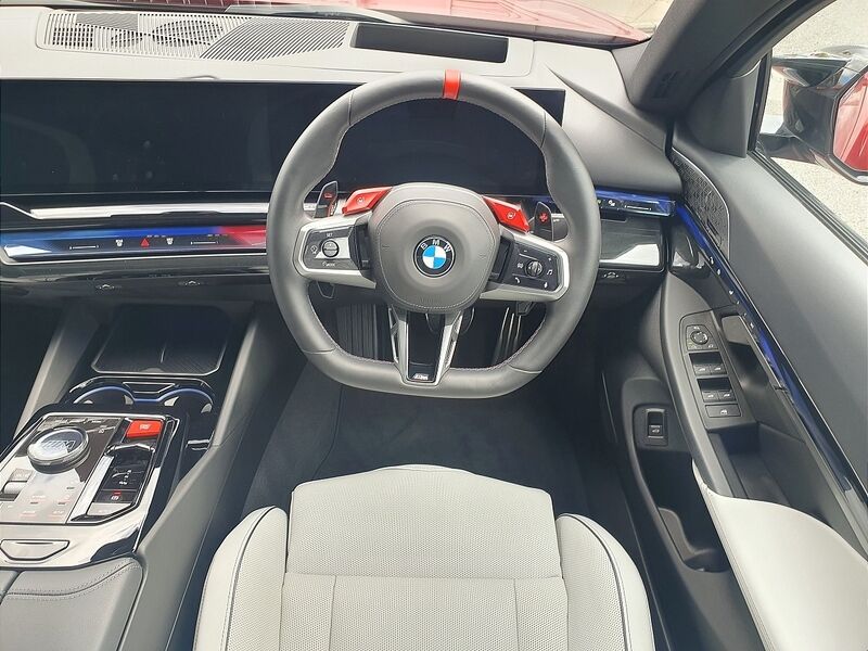 More views of BMW M5