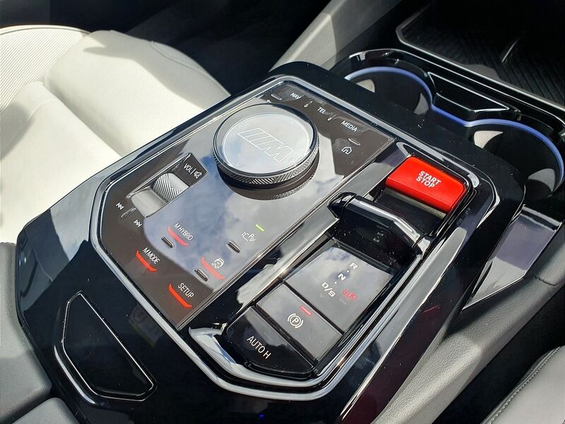More views of BMW M5