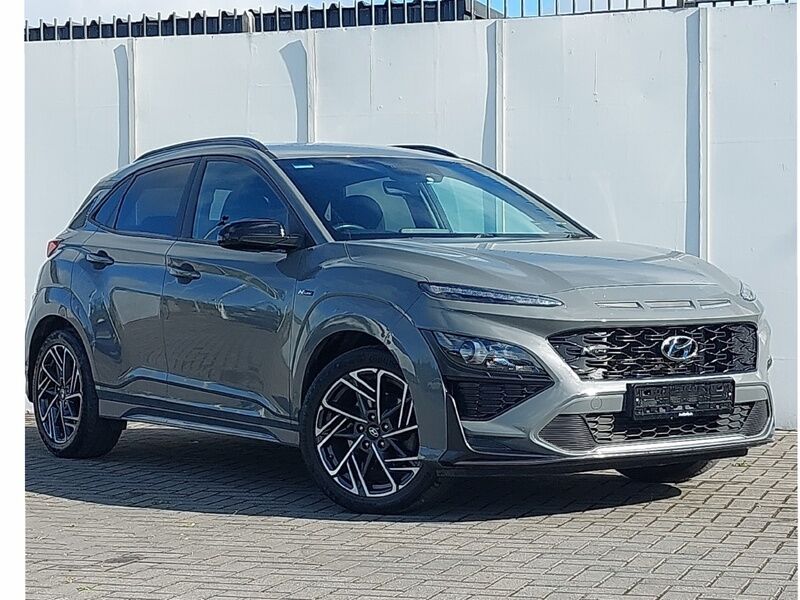 More views of Hyundai KONA