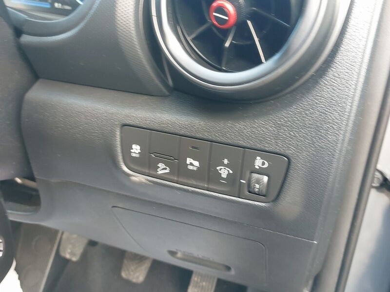 More views of Hyundai KONA
