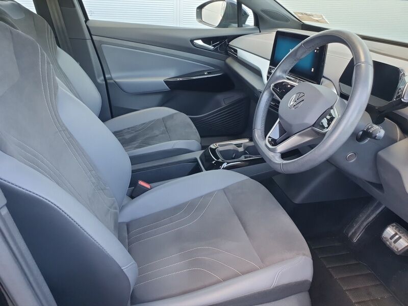 More views of Volkswagen ID.4