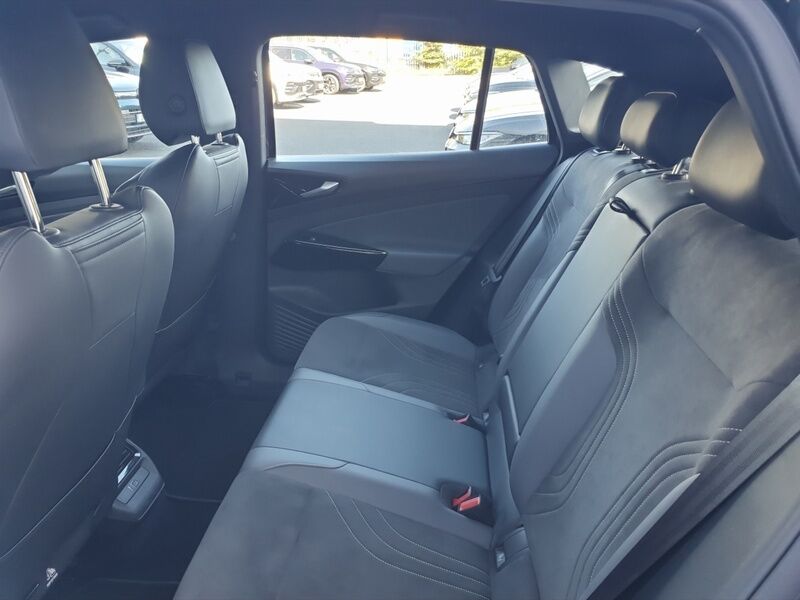 More views of Volkswagen ID.4