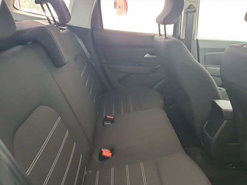 More views of Dacia Duster