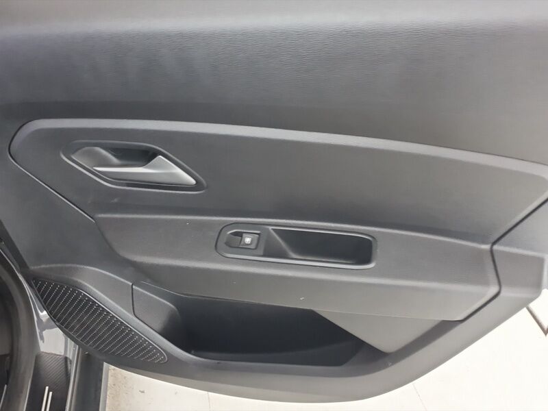 More views of Dacia Duster