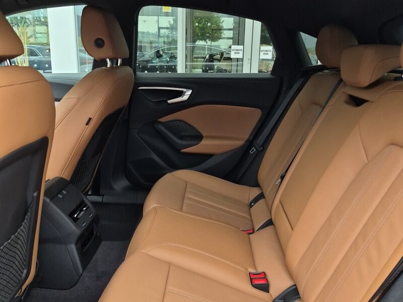 More views of Audi A5
