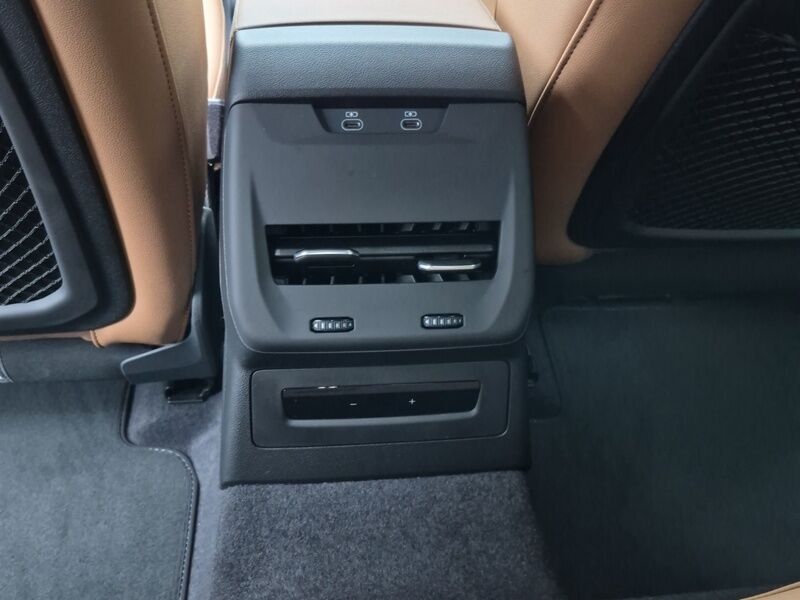 More views of Audi A5