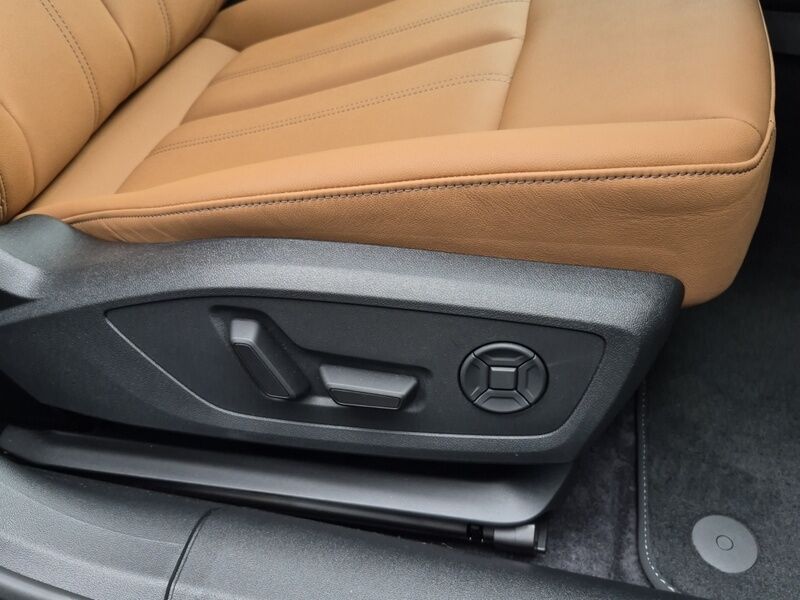 More views of Audi A5