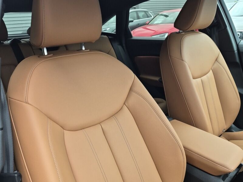 More views of Audi A5