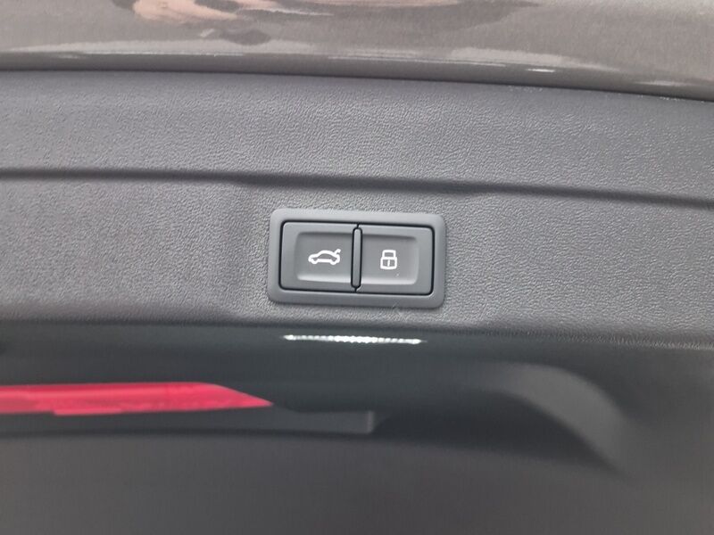 More views of Audi A5