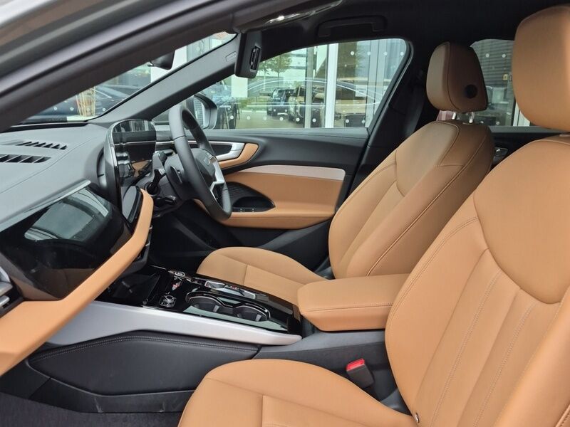 More views of Audi A5