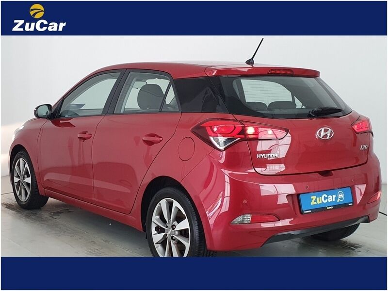 More views of Hyundai i20