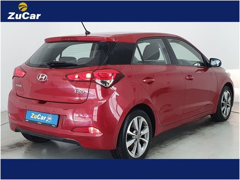 More views of Hyundai i20
