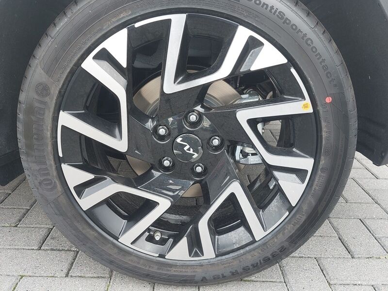 More views of Kia XCeed