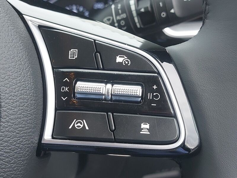 More views of Kia XCeed