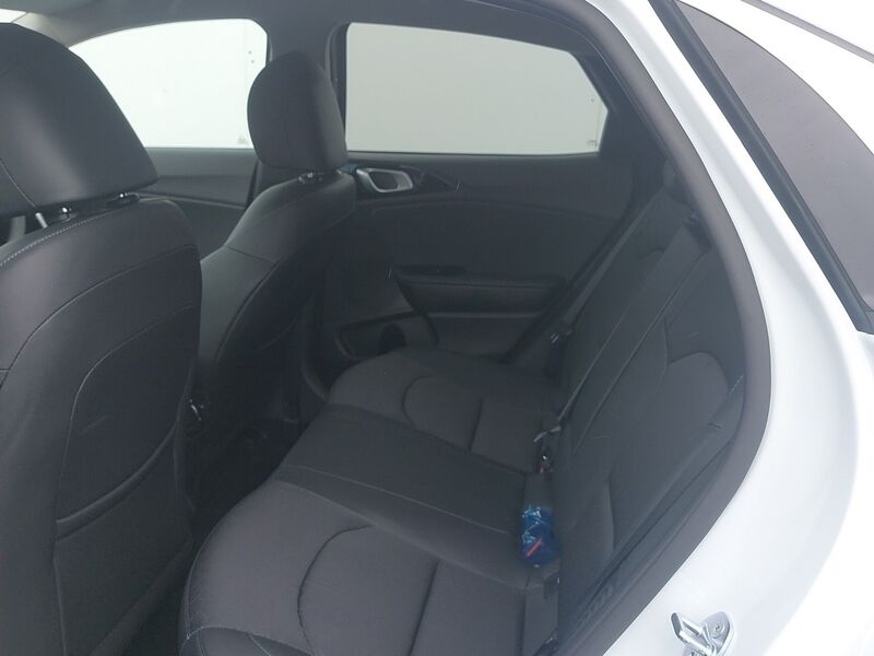 More views of Kia XCeed