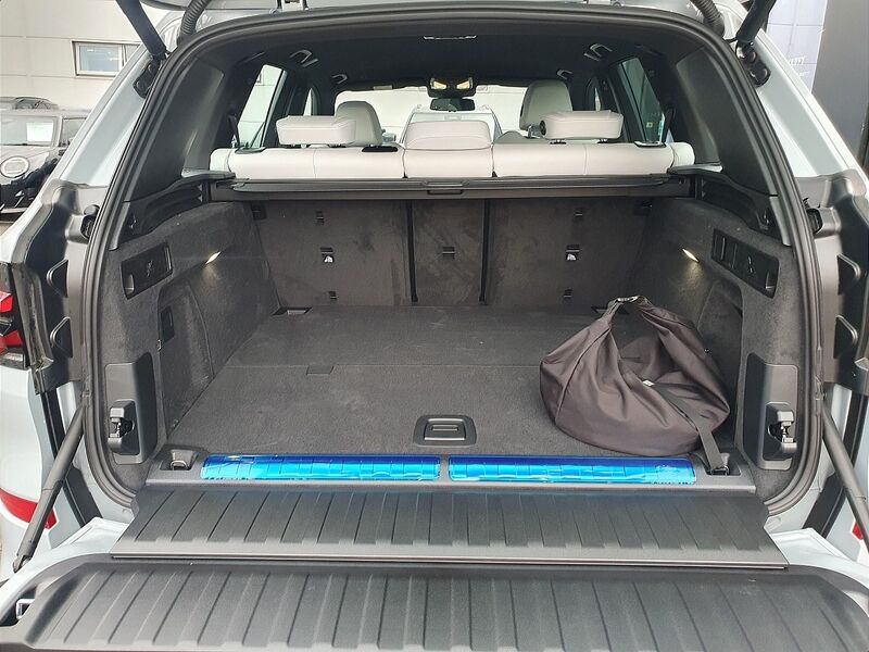 More views of BMW X5