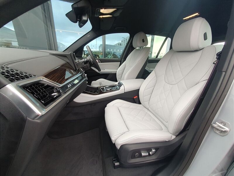 More views of BMW X5