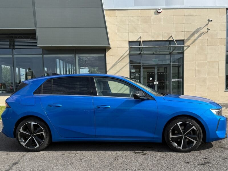 More views of Opel Astra