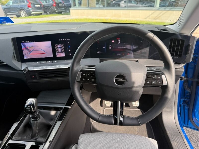 More views of Opel Astra