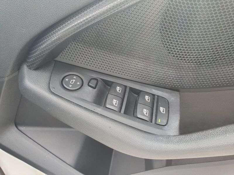 More views of BMW 1-Series