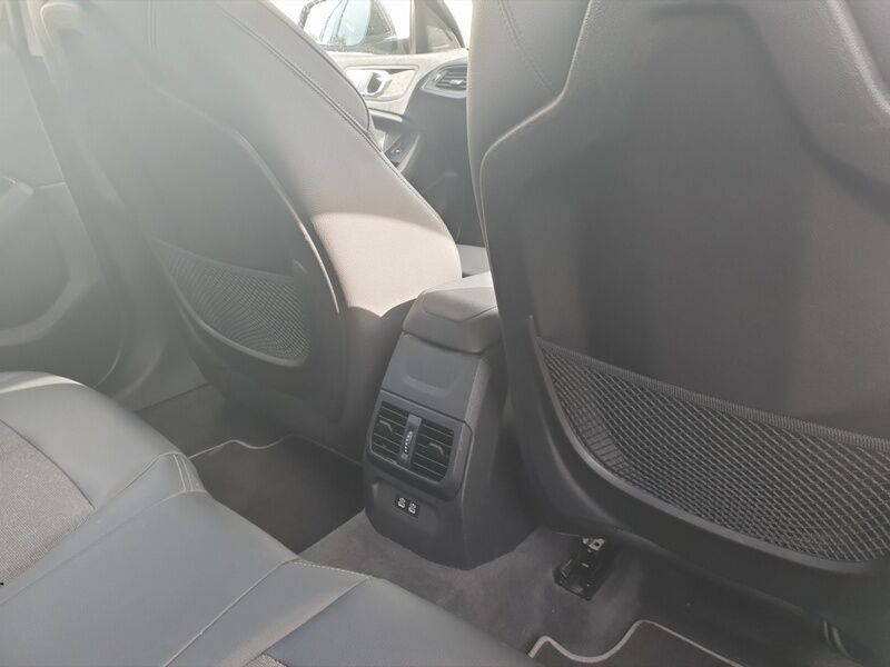 More views of BMW 1-Series