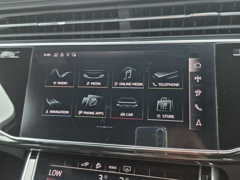 More views of Audi Q7