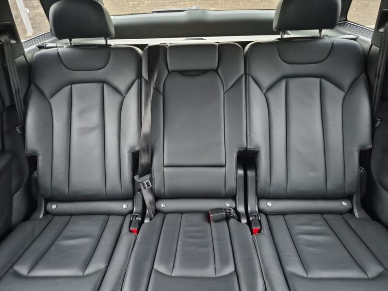 More views of Audi Q7