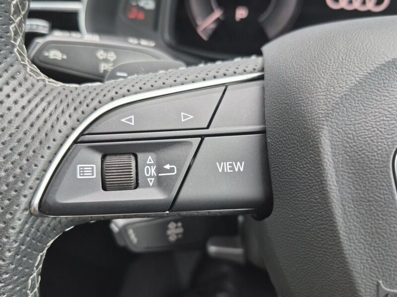 More views of Audi Q7