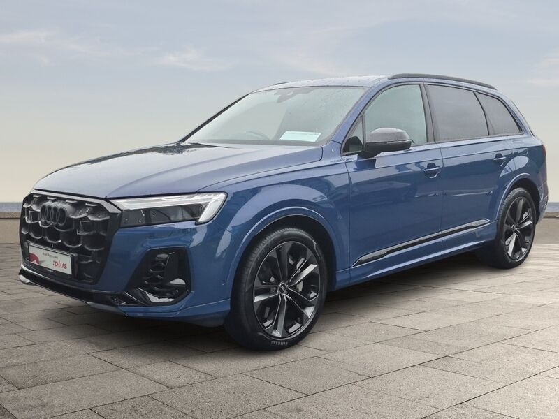 More views of Audi Q7