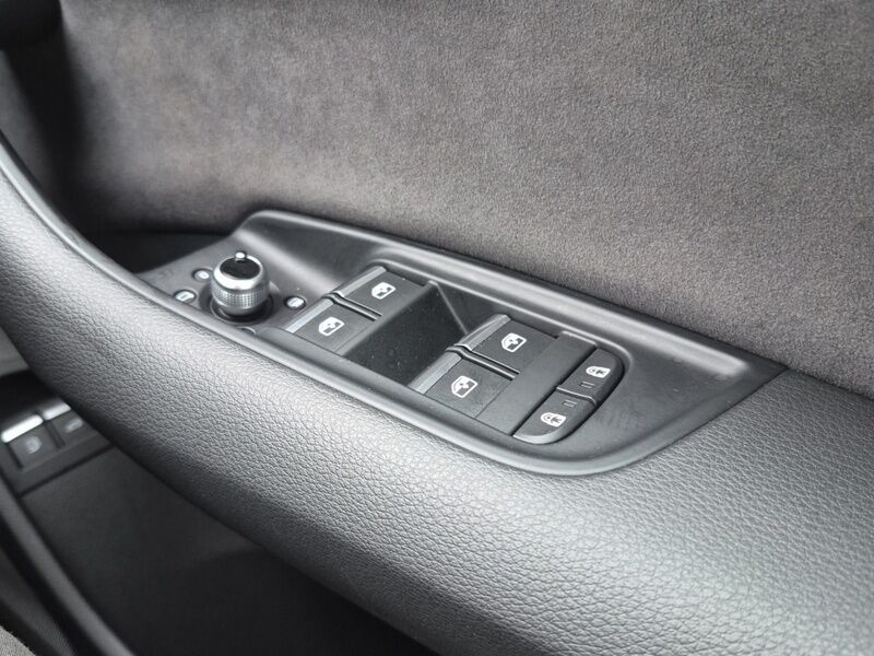 More views of Audi Q7