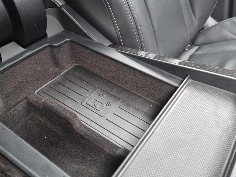 More views of Audi Q7