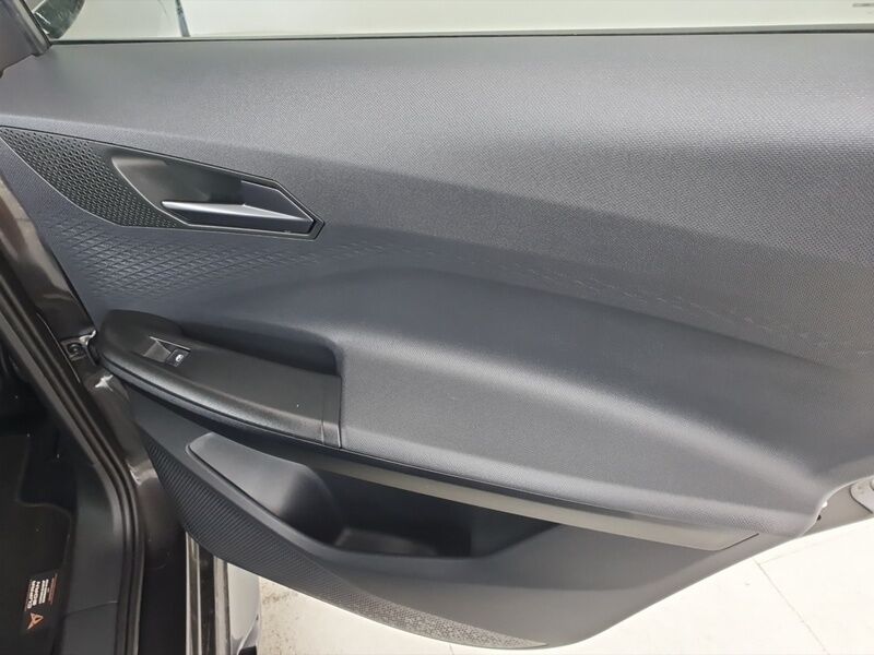 More views of Cupra Born