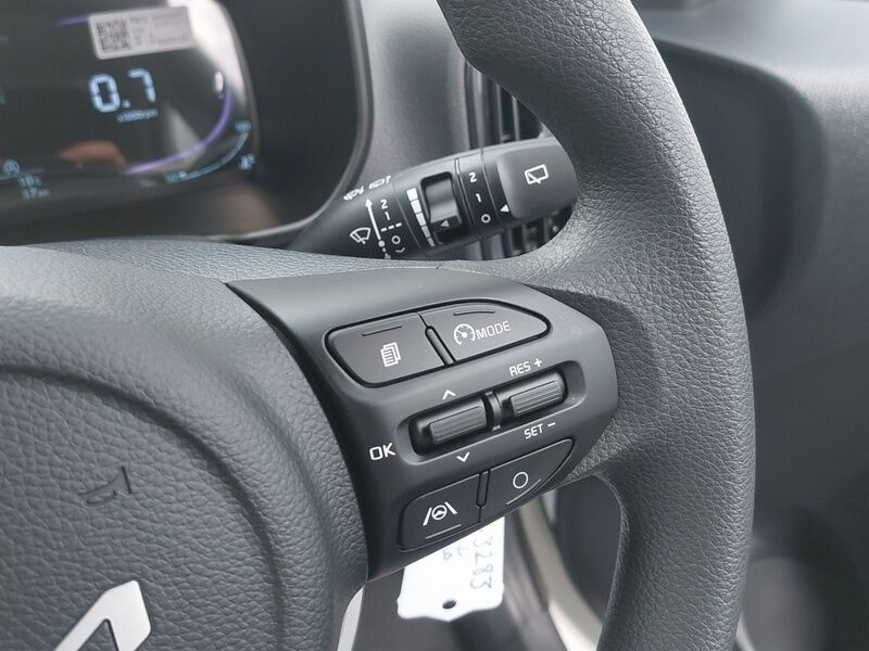 More views of Kia Picanto