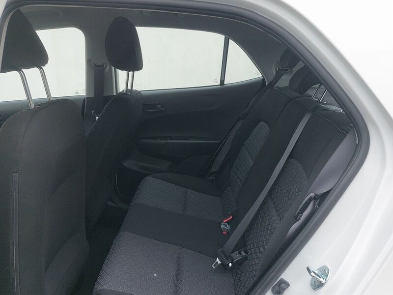 More views of Kia Picanto