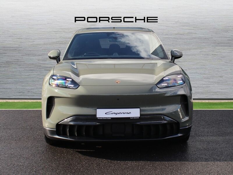 More views of Porsche Cayenne