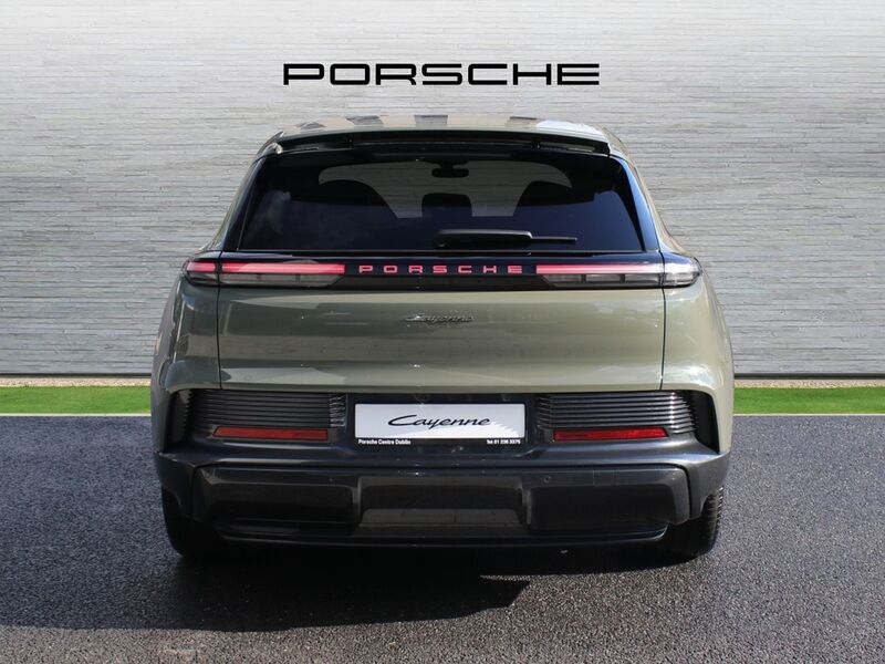 More views of Porsche Cayenne