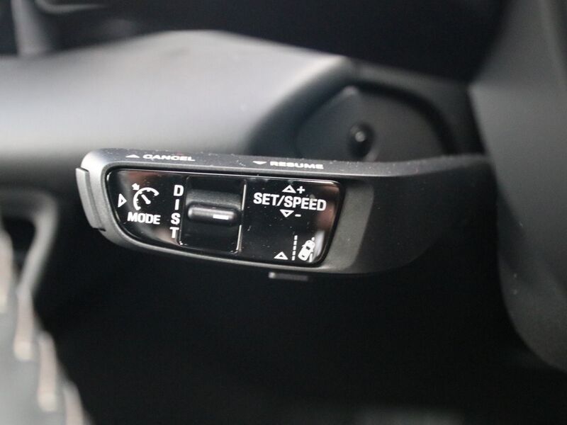 More views of Porsche Macan
