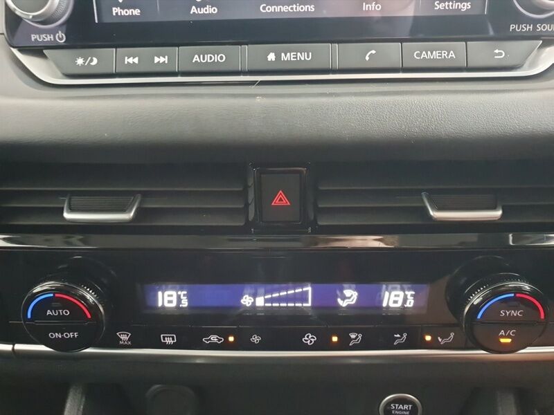 More views of Nissan Qashqai