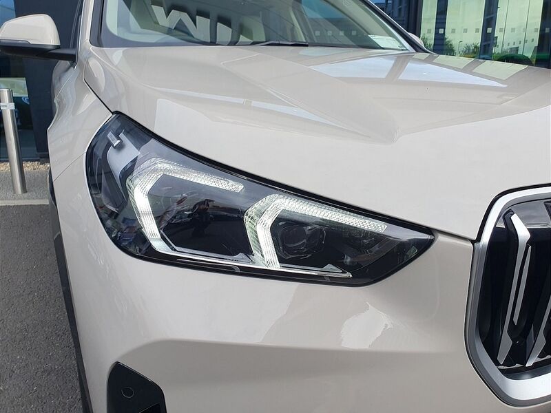 More views of BMW X1