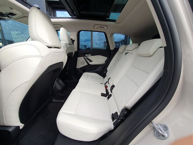 More views of BMW X1