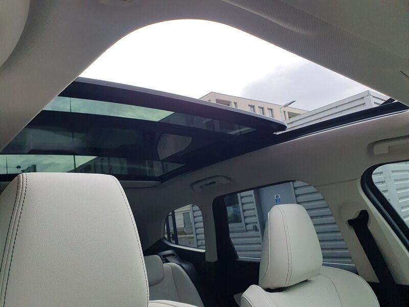 More views of BMW X1